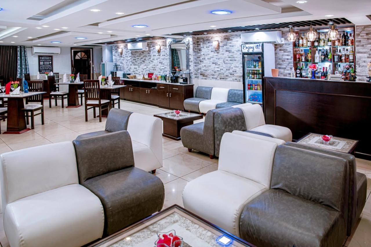 Serena Hotel Douala Kültér fotó