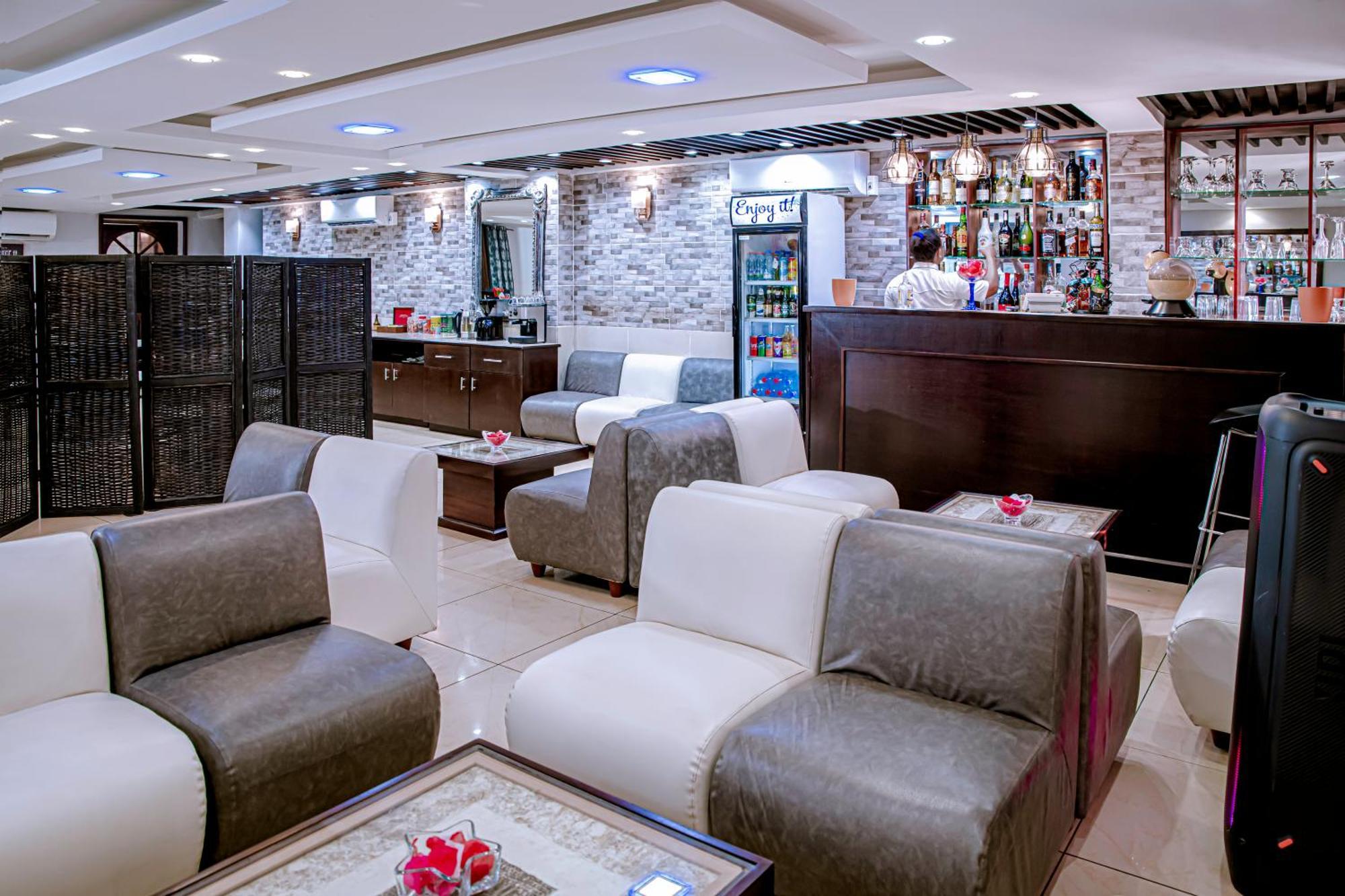 Serena Hotel Douala Kültér fotó